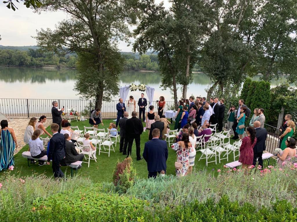 Mlyn Penzion & Wellness Radvaň nad Dunajom Exteriér fotografie