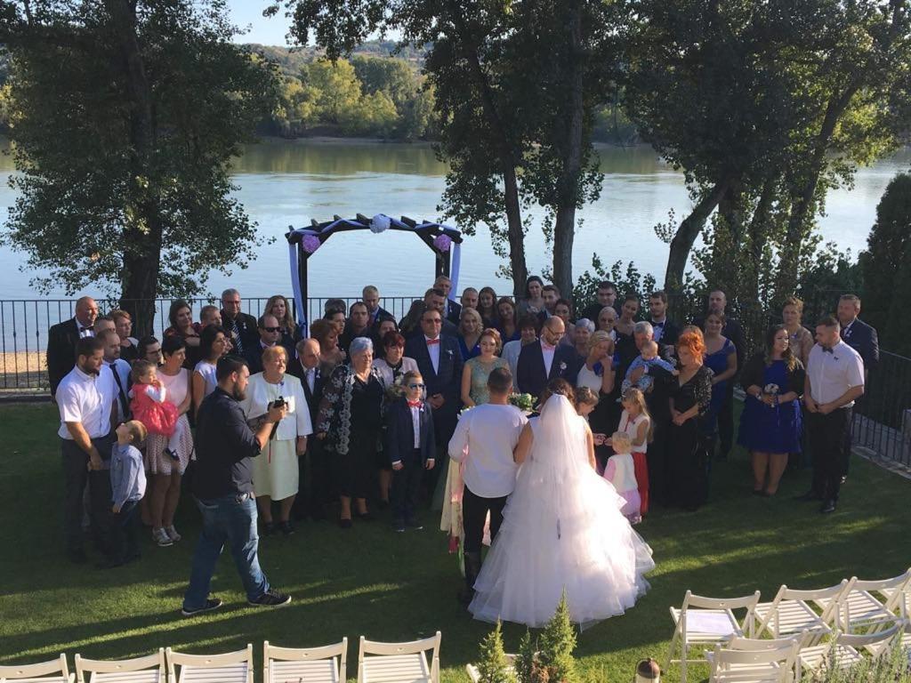 Mlyn Penzion & Wellness Radvaň nad Dunajom Exteriér fotografie